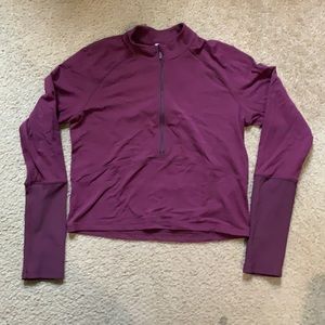 Lululemon cropped half zip top